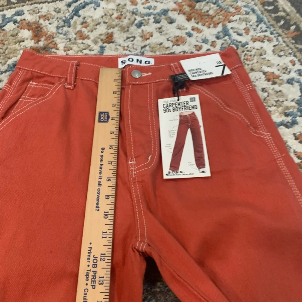 NWT S.O.N.G. Carpenter 90s Boyfriend Jeans Burnt Orange Women’s Size 28/7 - Picture 7 of 9